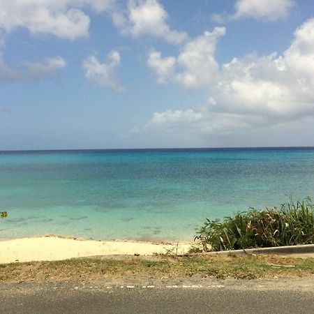 Georges Royal Inn Frederiksted Esterno foto